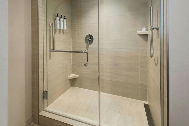 Newport Marriott Hotel & Spa