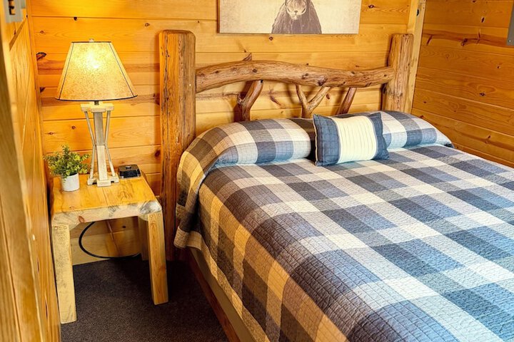 Mountain View Lodge & Cabins