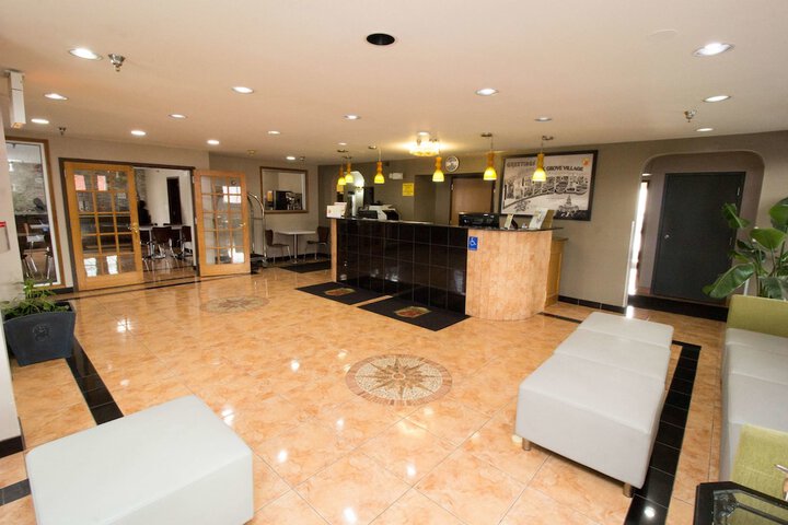 Super 8 by Wyndham Chicago OHare Airport