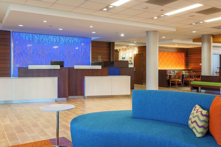 Hotel Interior 6 of 27