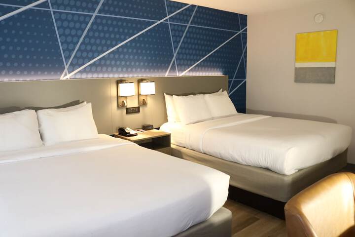 Comfort Inn & Suites Danbury-Bethel