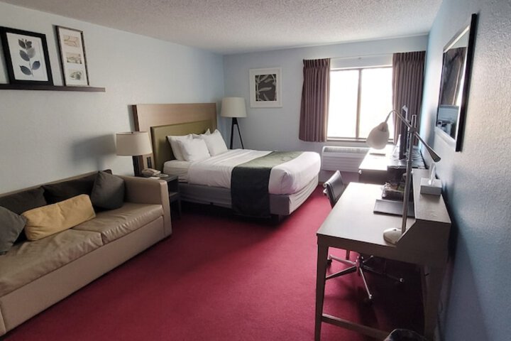 Room 39 of 42