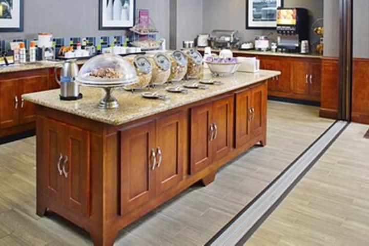 Hampton Inn & Suites Mansfield