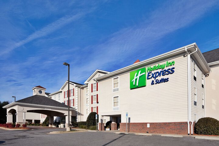 Holiday Inn Express Hotel & Suites Conover (Hickory Area) by IHG