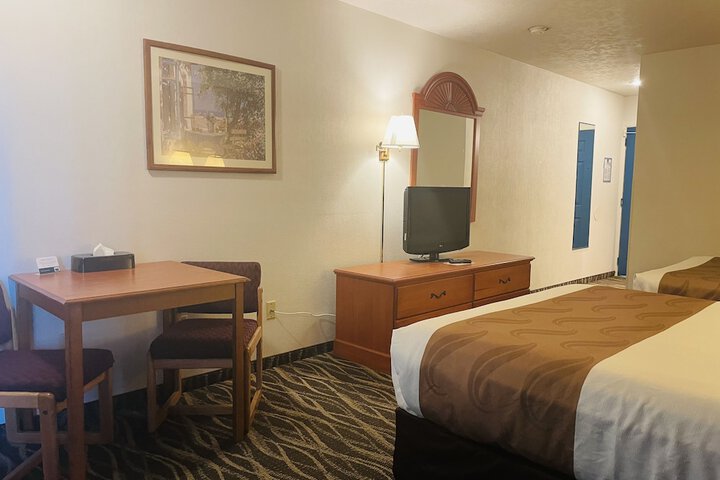 Americas Best Value Inn Sandpoint