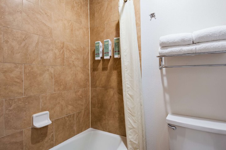 Room 15 of 21