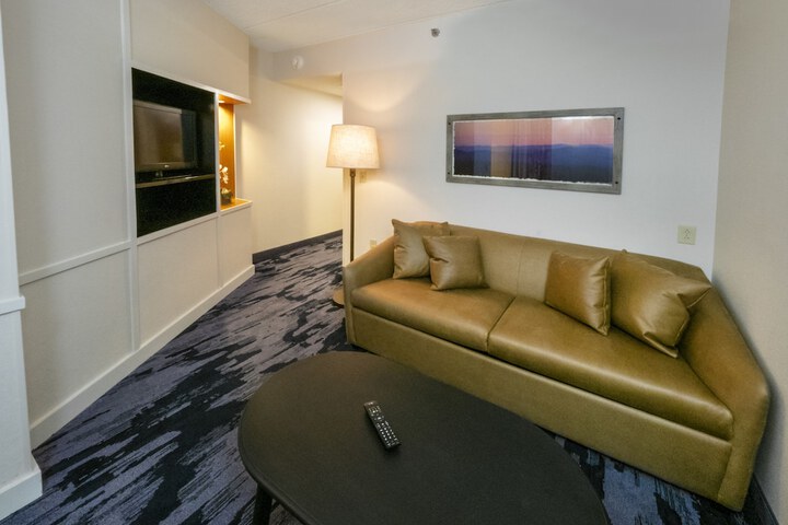 Room 30 of 44
