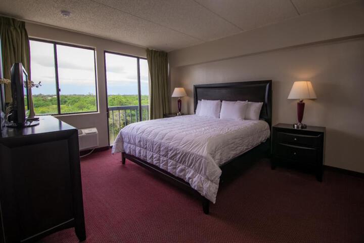 Port LaBelle Inn & Conference Center