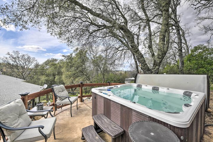 Shingle Springs Escape w / Pool Near Casino!