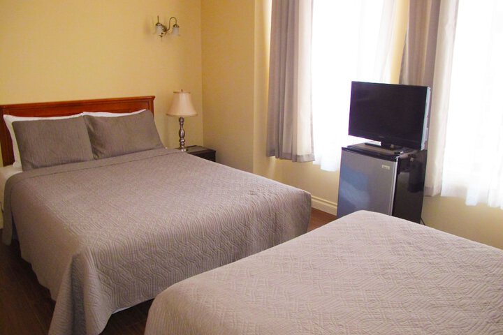 Room 31 of 40