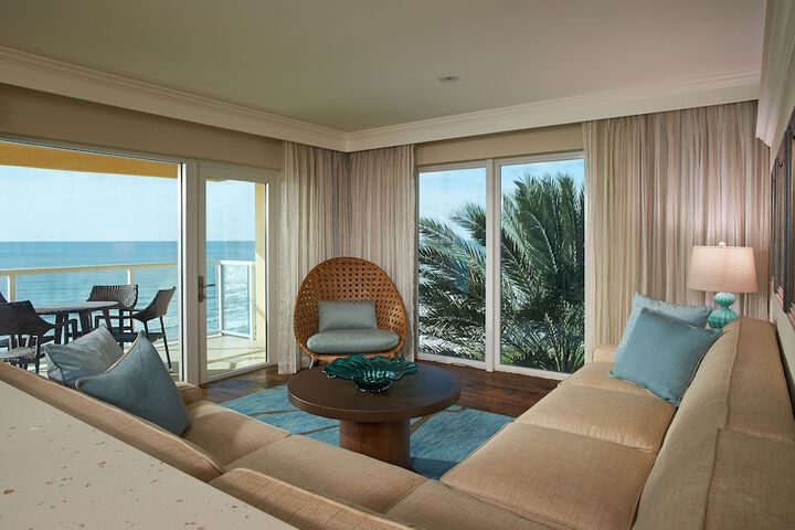 Edgewater Beach Hotel