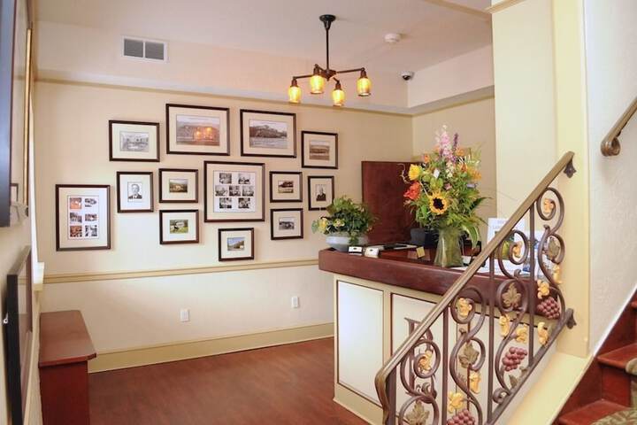 Hotel Interior 10 of 47