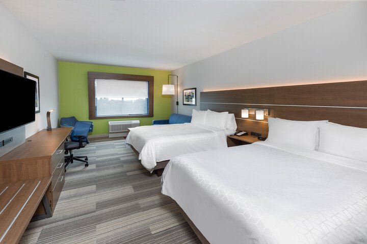 Room 17 of 26