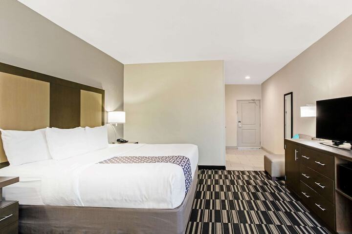 Room 19 of 30