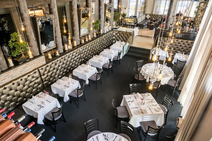 Dining 127 of 136