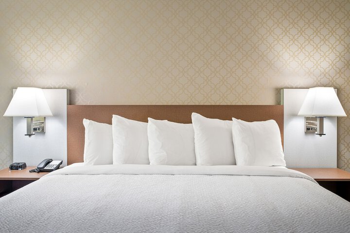 Room 29 of 53