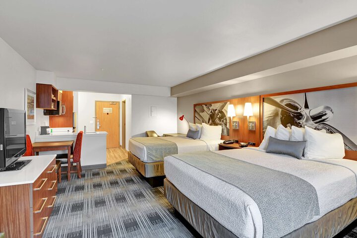 Executive Residency by Best Western Navigator Inn & Suites