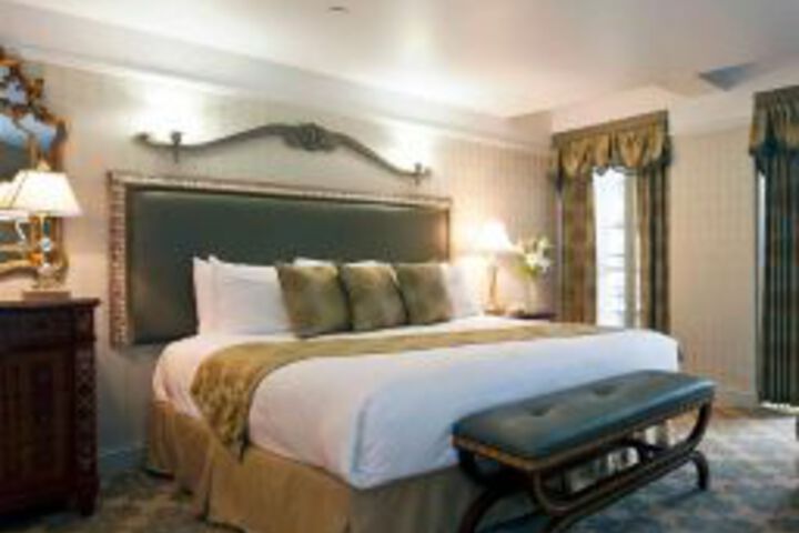 WEST BADEN SPRINGS HOTEL