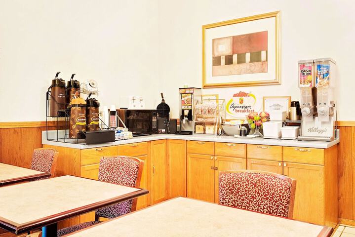 Breakfast/Coffee Service 16 of 16