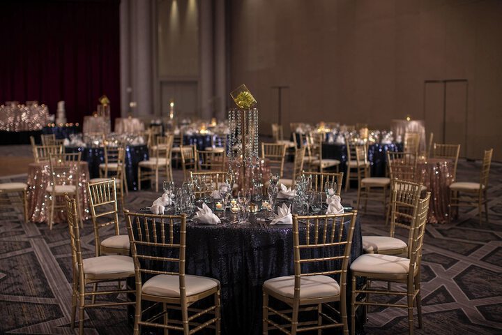 Renaissance Dallas Addison Hotel