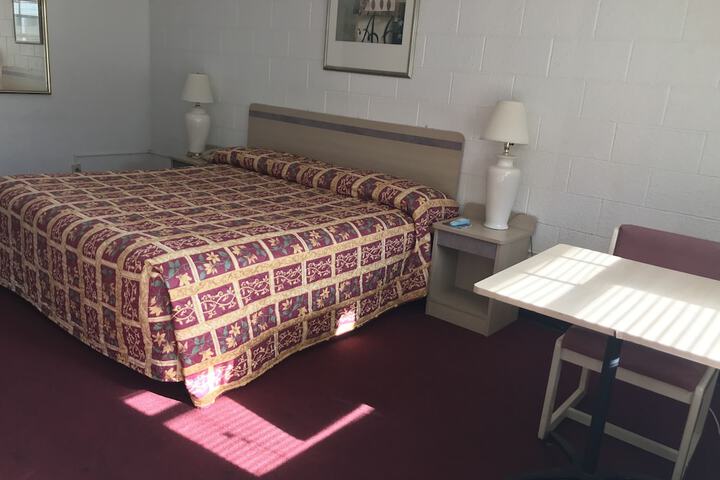 Room 26 of 59