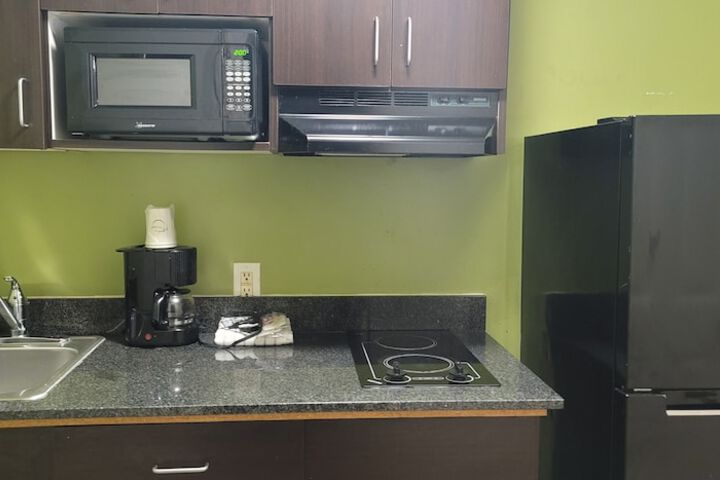 Studio 6 Extended Stay - Atlanta GA - Chamblee