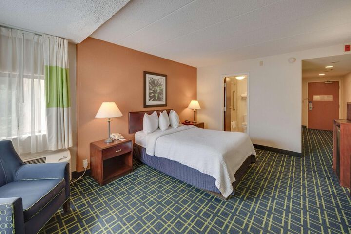Room 25 of 55