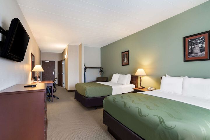 Room 30 of 42