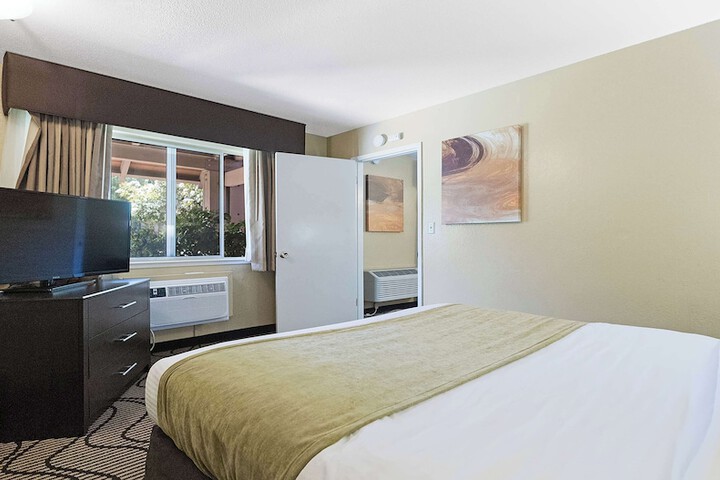Room 20 of 31