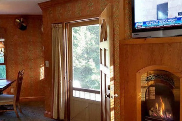 Hotel Interior 18 of 107