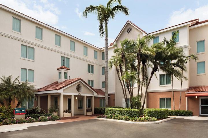 Hotel 2 of 29