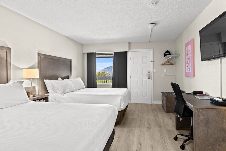 Room 7 of 35