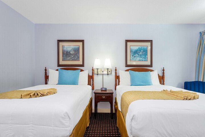 Room 19 of 35
