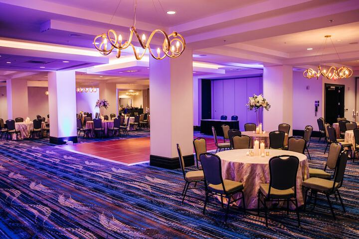 Embassy Suites Louisville Downtown