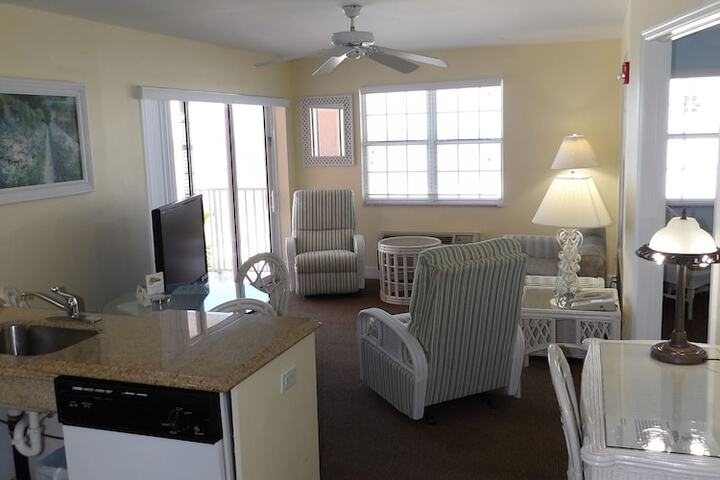 Edison Beach House