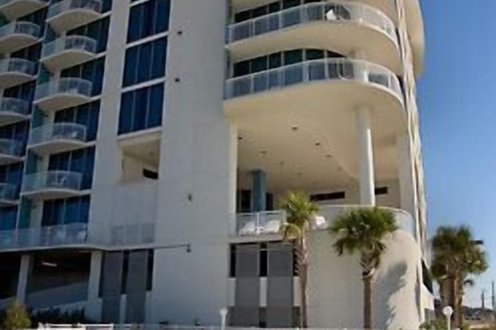 South Beach Biloxi Hotel & Suites