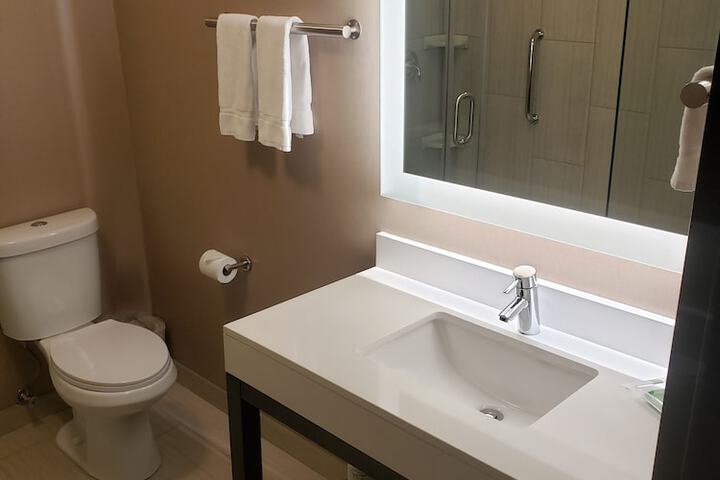 Room 19 of 29