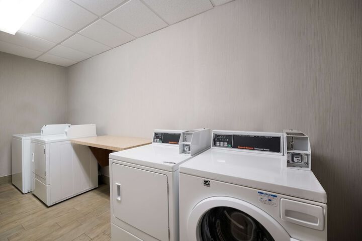 Hampton Inn McHenry