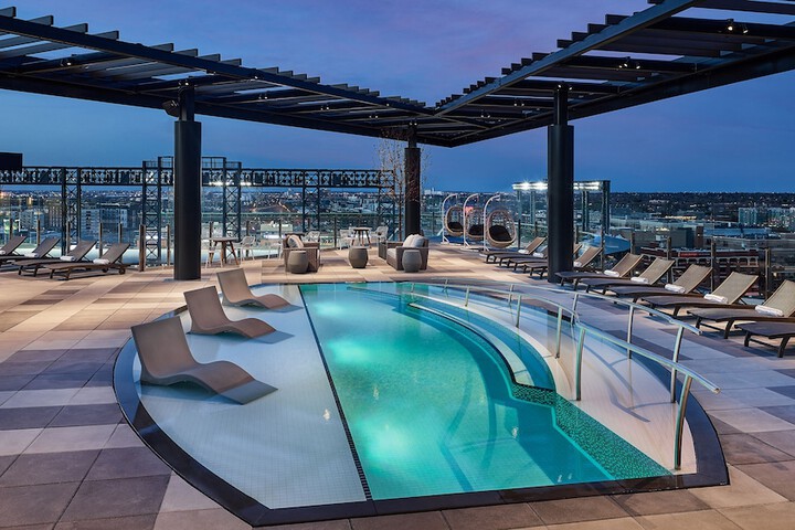 Pool 16 of 122