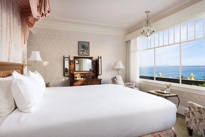 Seven Gables Inn on Monterey Bay a Kirkwood Collection Property