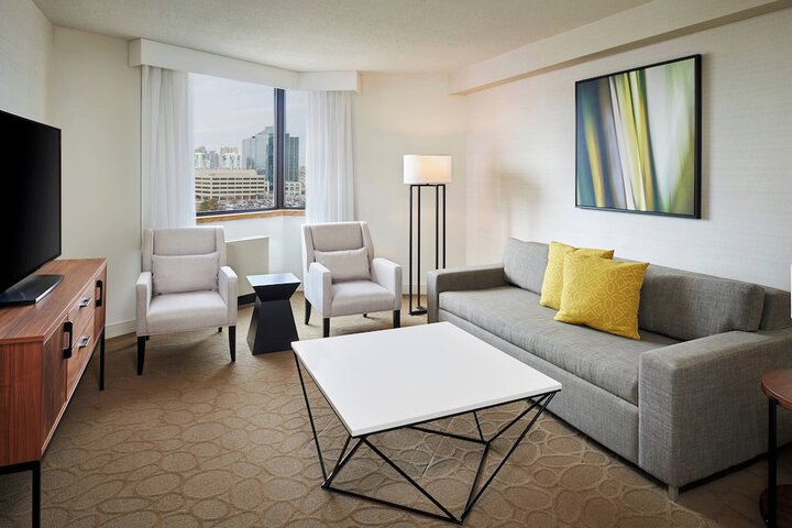 Room 25 of 62