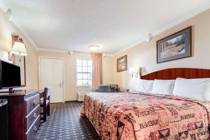 Knights Inn Greenville TX