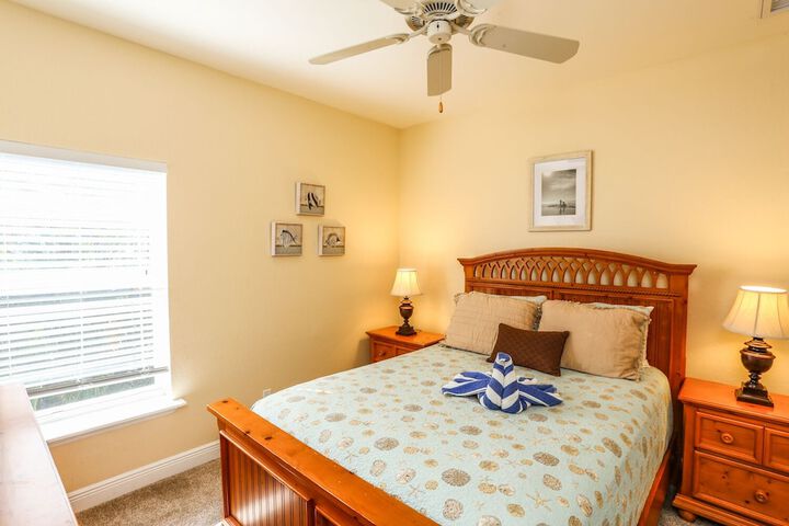 Room 10 of 27