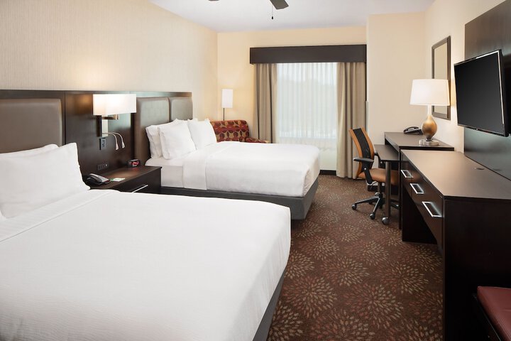 Room 5 of 20