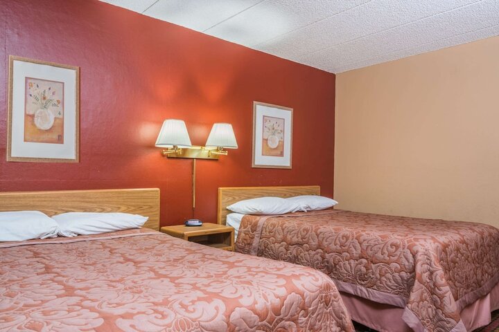 Room 20 of 35