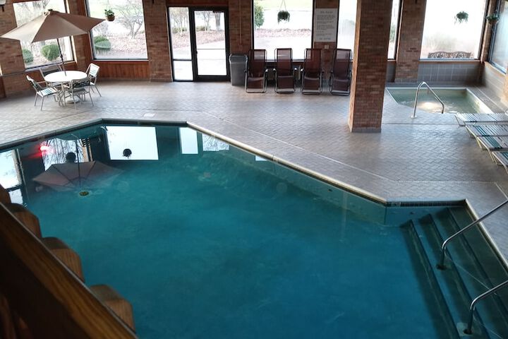 Pool 5 of 30
