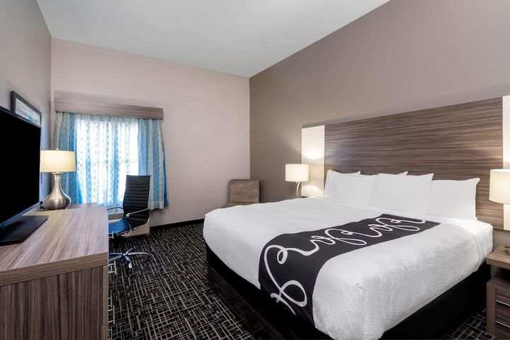 La Quinta Inn & Suites by Wyndham Forsyth