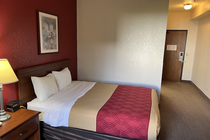 Room 45 of 64