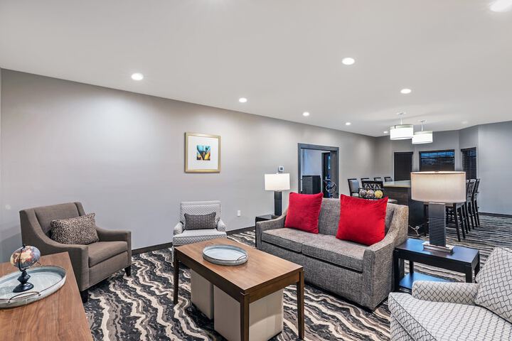 Staybridge Suites IAH Airport East by IHG