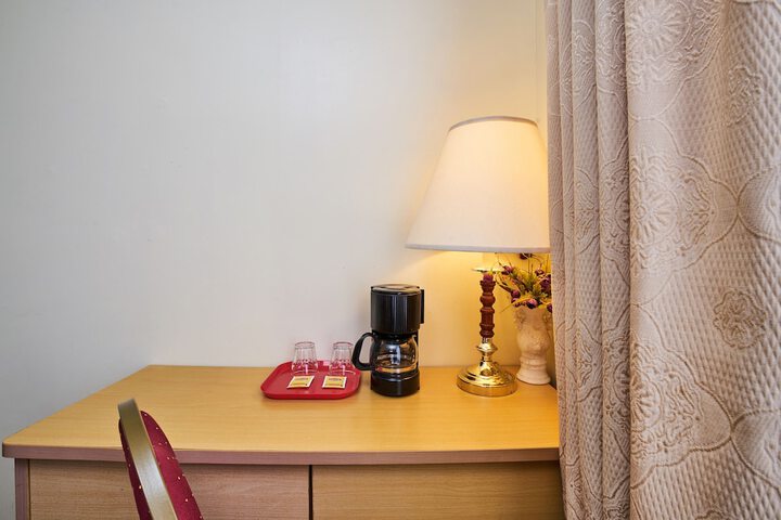 Room 37 of 54